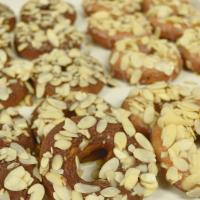 Almond Donut (Vanilla)
